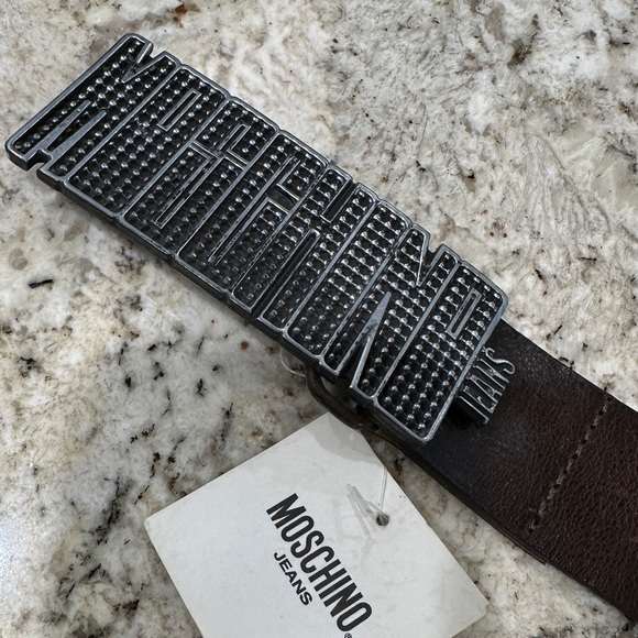 MOSCHINO BELT NEVER WORN WITH TAGS GENUINE LEATHER ORIGINAL UNISEX VINTAGE - Picture 8 of 9